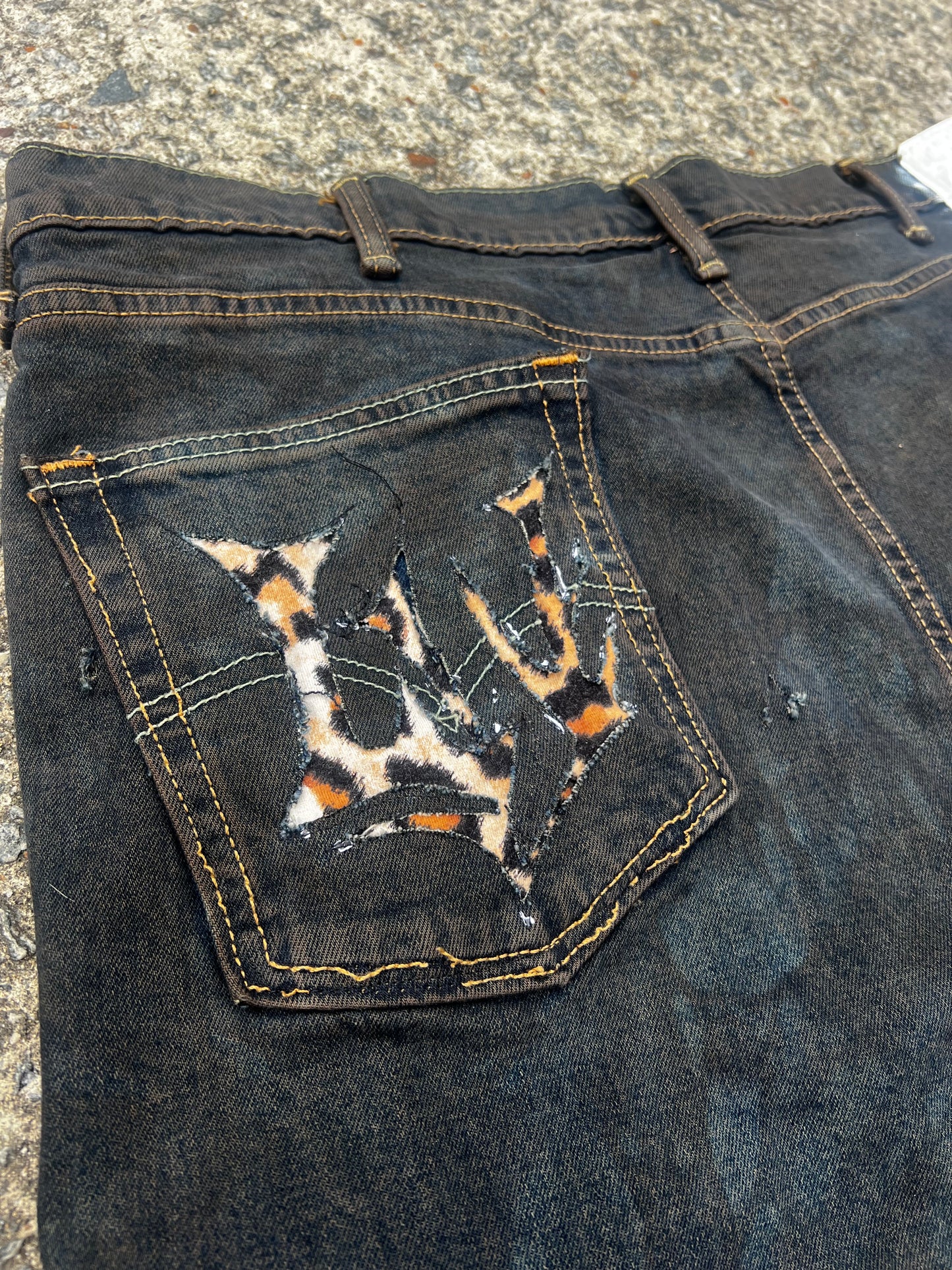 Astro Decay Flared Jeans