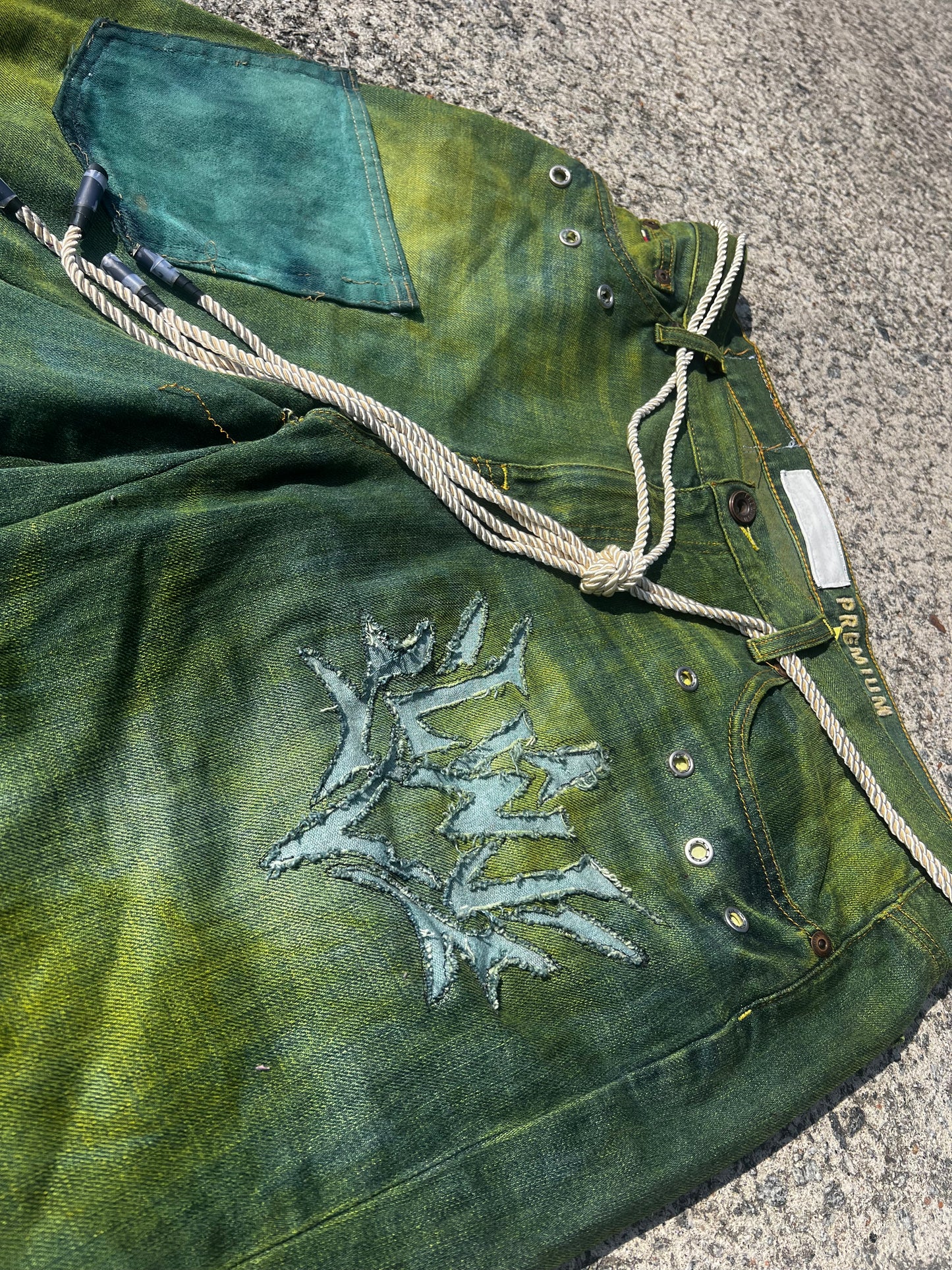 Fragment 03 Bioform Jorts